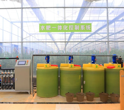 金海湖新區(qū)，智能溫室大棚采用華勝物聯(lián)網(wǎng)水肥一體化設(shè)備實(shí)現(xiàn)智能化灌溉